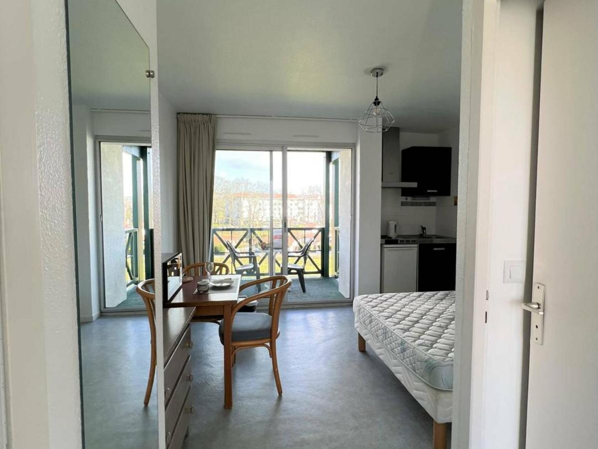 Studio Lilas A Cambo-Les-Bains : Terrasse, Parking, Proche Thermes, Internet, Animaux Acceptes - Fr-1-495-96 Kültér fotó